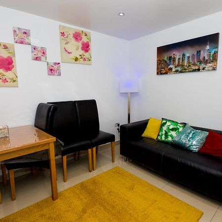 Comfortable Stay In Shirley, Solihull - Room 3 Exterior photo